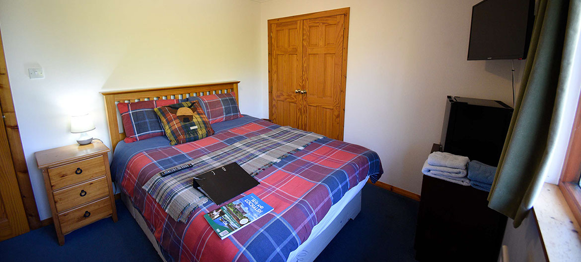 Kenmore Bed and Breakfast accommodation in Portree contains double rooms with en suite facilities