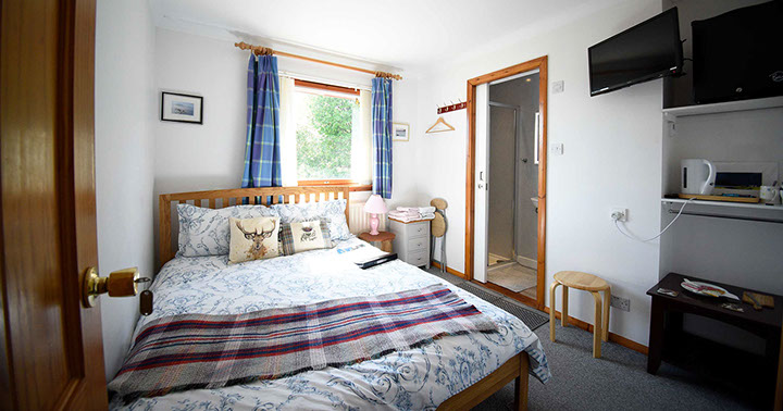 Enjoy a great nights sleep at our Portree Bed and Breakfast accommodation with en suite shower room