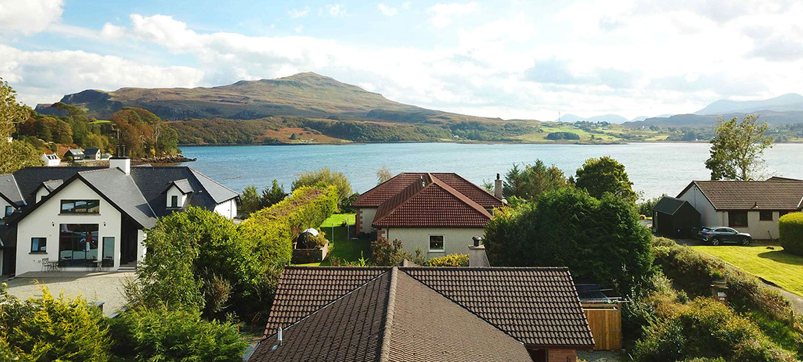 Kenmore Bed and Breakfast accommodation is located in Portree on the Isle of Skye near the sea