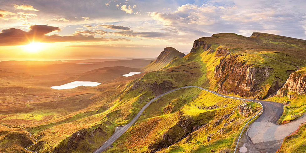 Stay at Kenmore Bed and Breakfast accommodation and explore The Quiraing